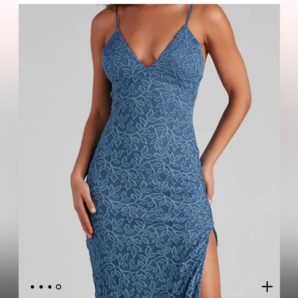 Formal/Prom Dress - Picture 3 of 3